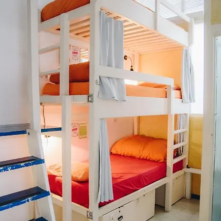 Casa Caracol Hostel *